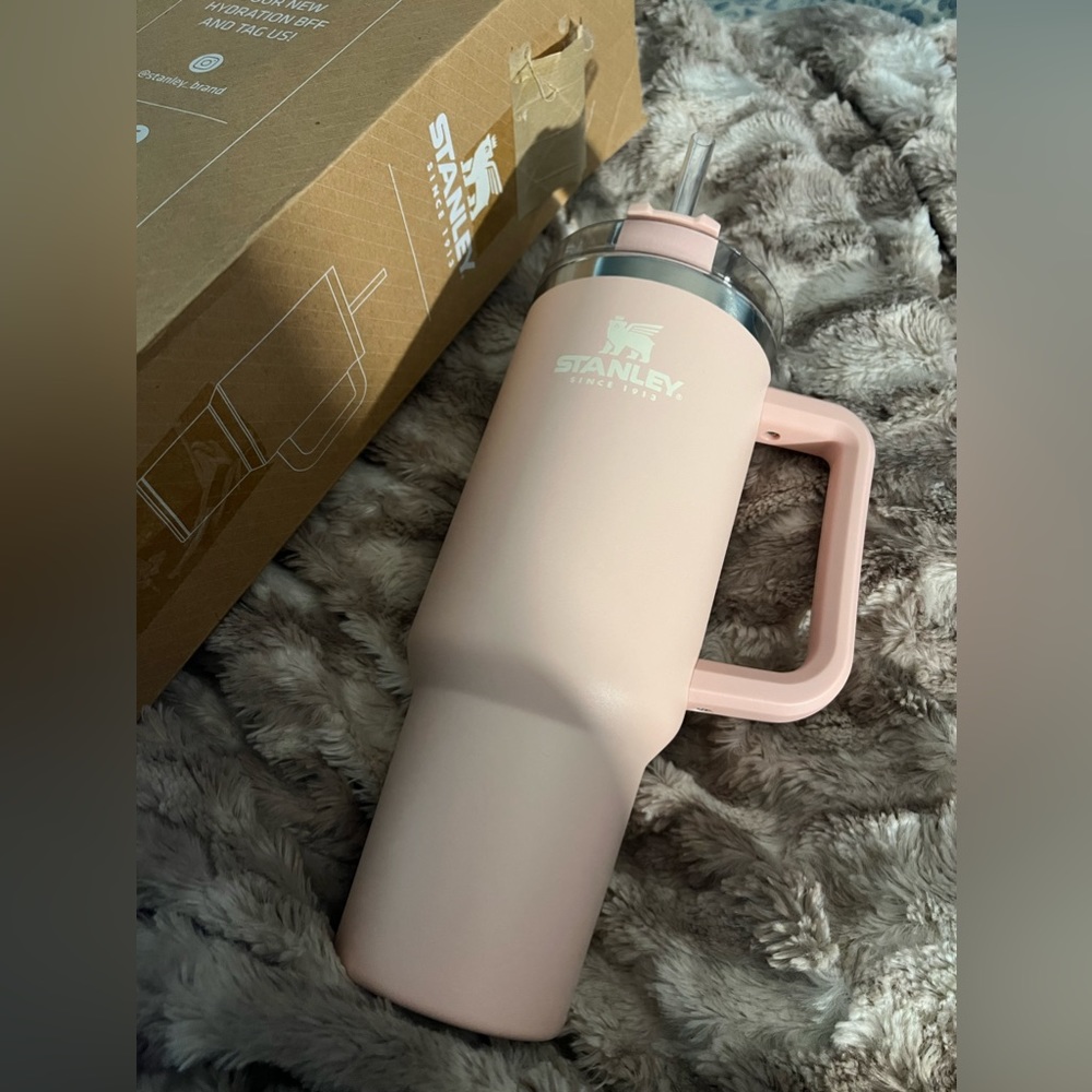 Nectar 40oz Stanley tumbler